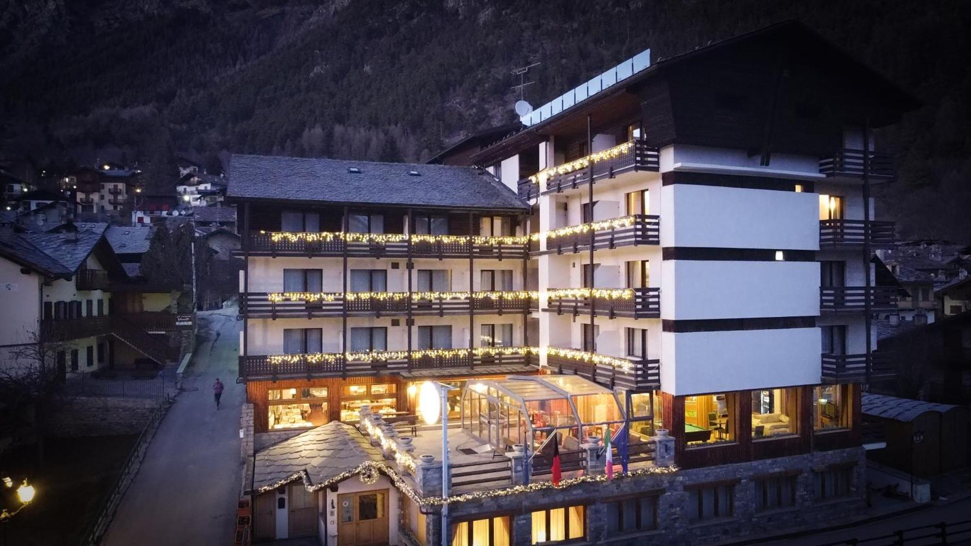 Hg Hotel Italia Брусон Екстериор снимка