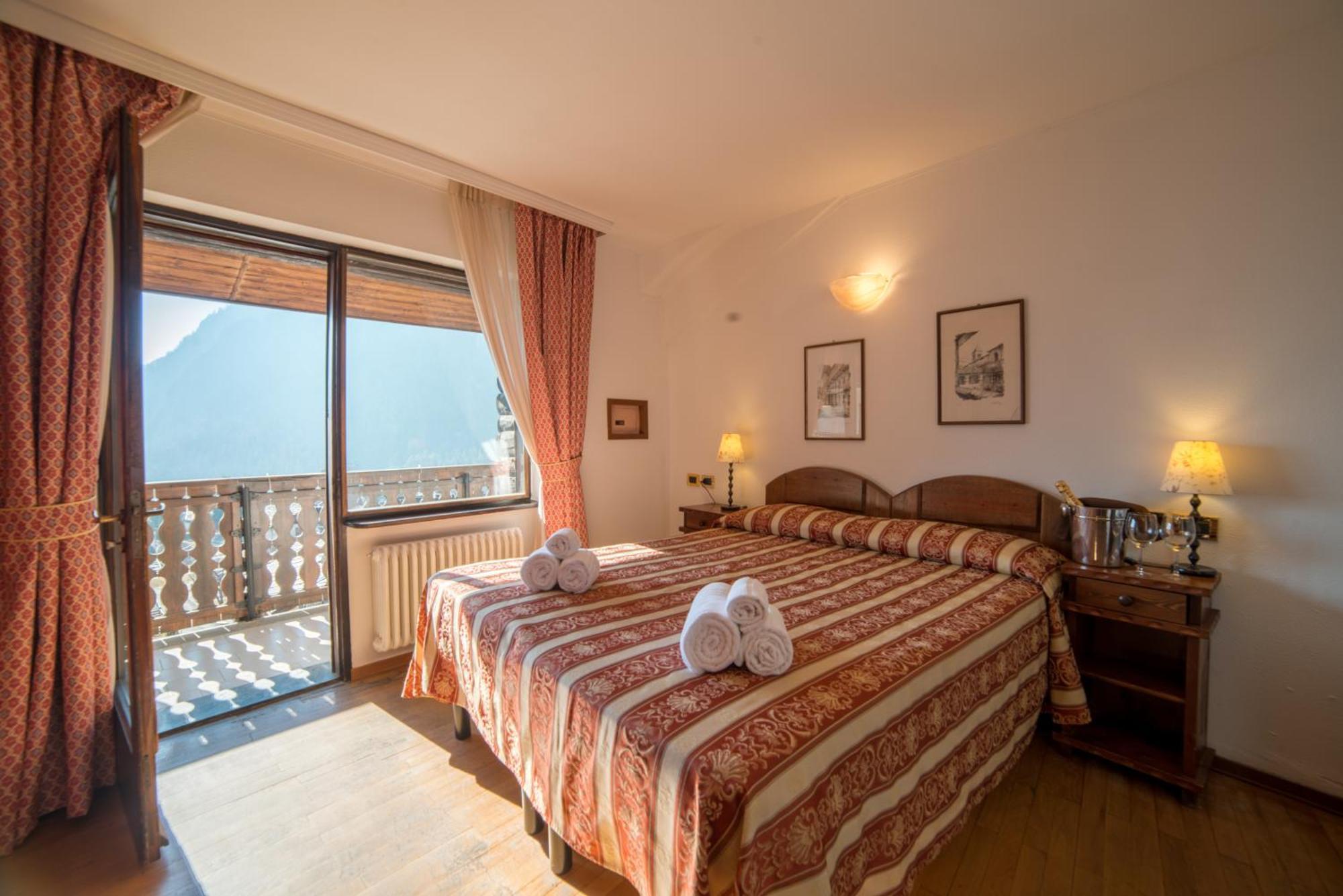 Hg Hotel Italia Брусон Екстериор снимка